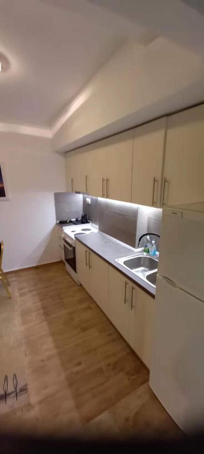 Perfect Place 71α Apartment *